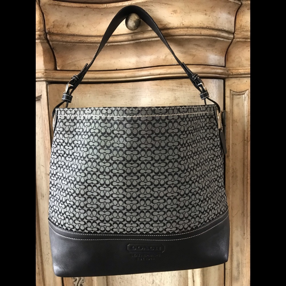 Coach Signature Jacquard Fabric Tote Black/Silver